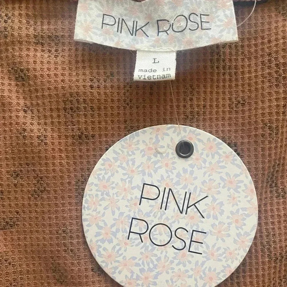 🆕Pink Rose Leopard Print Babydoll Style Top L🆕 - Picture 5 of 7